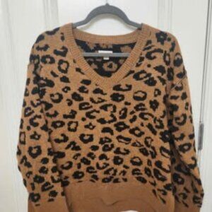 Leopred Print sweater